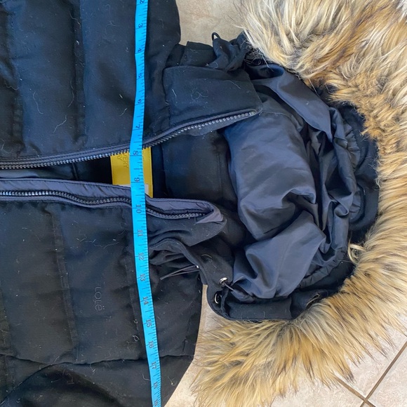 Lole knee length winter coat! - Picture 5 of 5